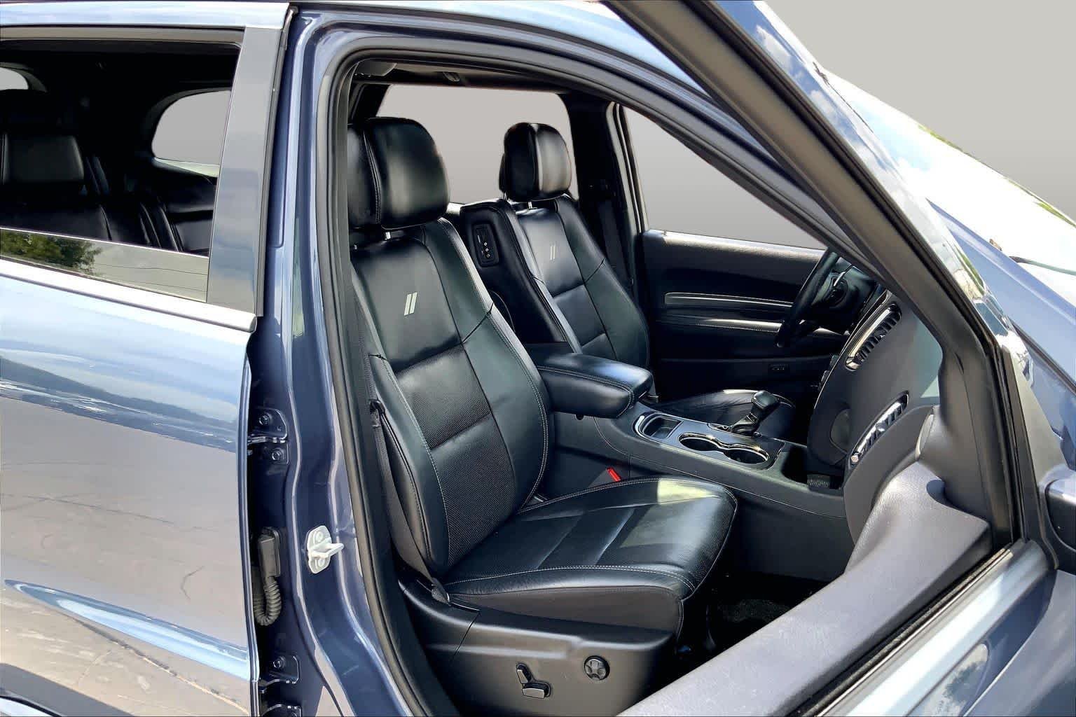Used 2020 Reactor Blue Pearlcoat Dodge R/T image 9
