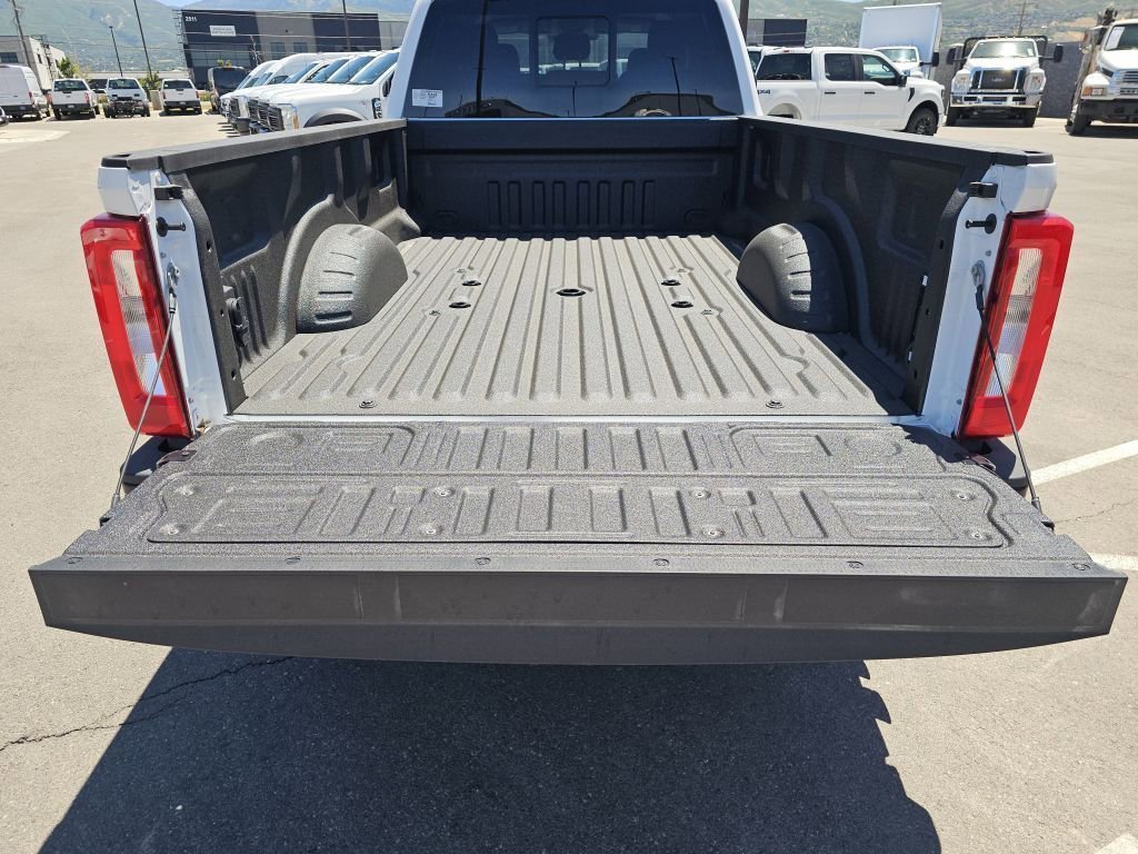 New 2026 Oxford White Ford XL image 26