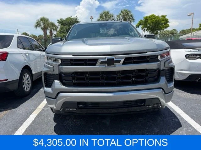 Used 2023 Gray Chevrolet RST image 2