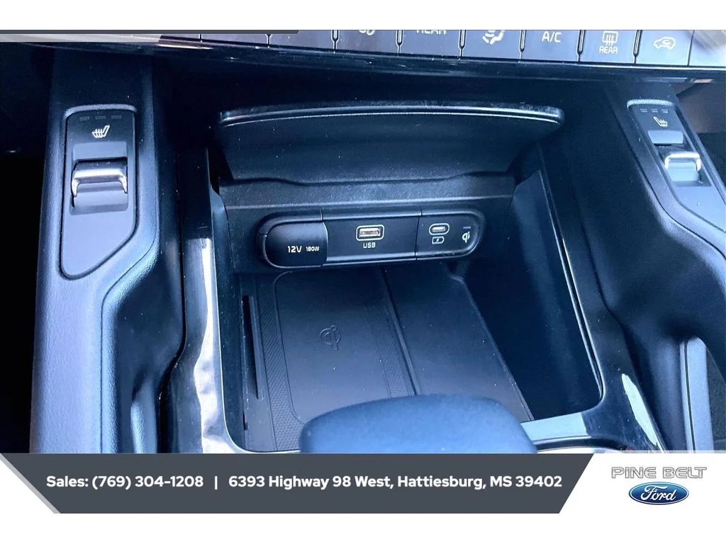 Used 2025 DARK MOSS Kia S image 23