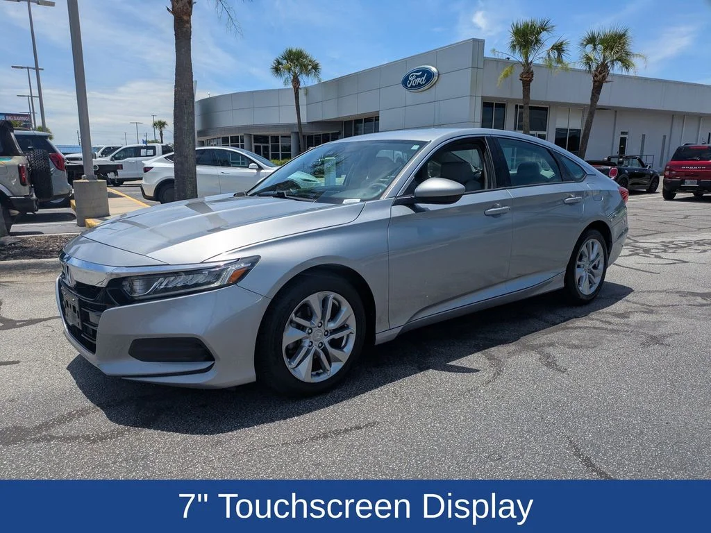 Certified Used 2019 Lunar Silver Metallic Honda LX image 9