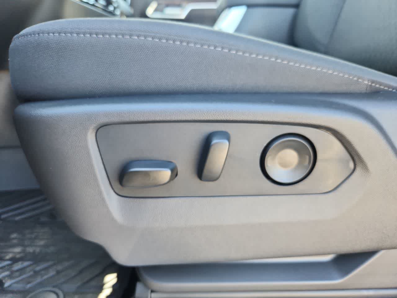 2026 Chevrolet Silverado 2500 HD LT - Photo 13