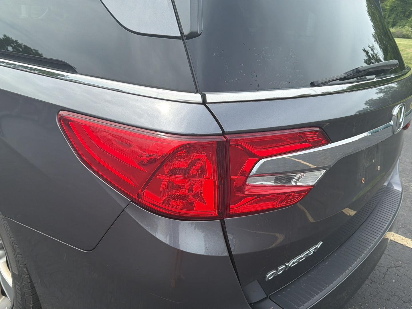 Used 2018 Modern Steel Metallic Honda EX-L image 11