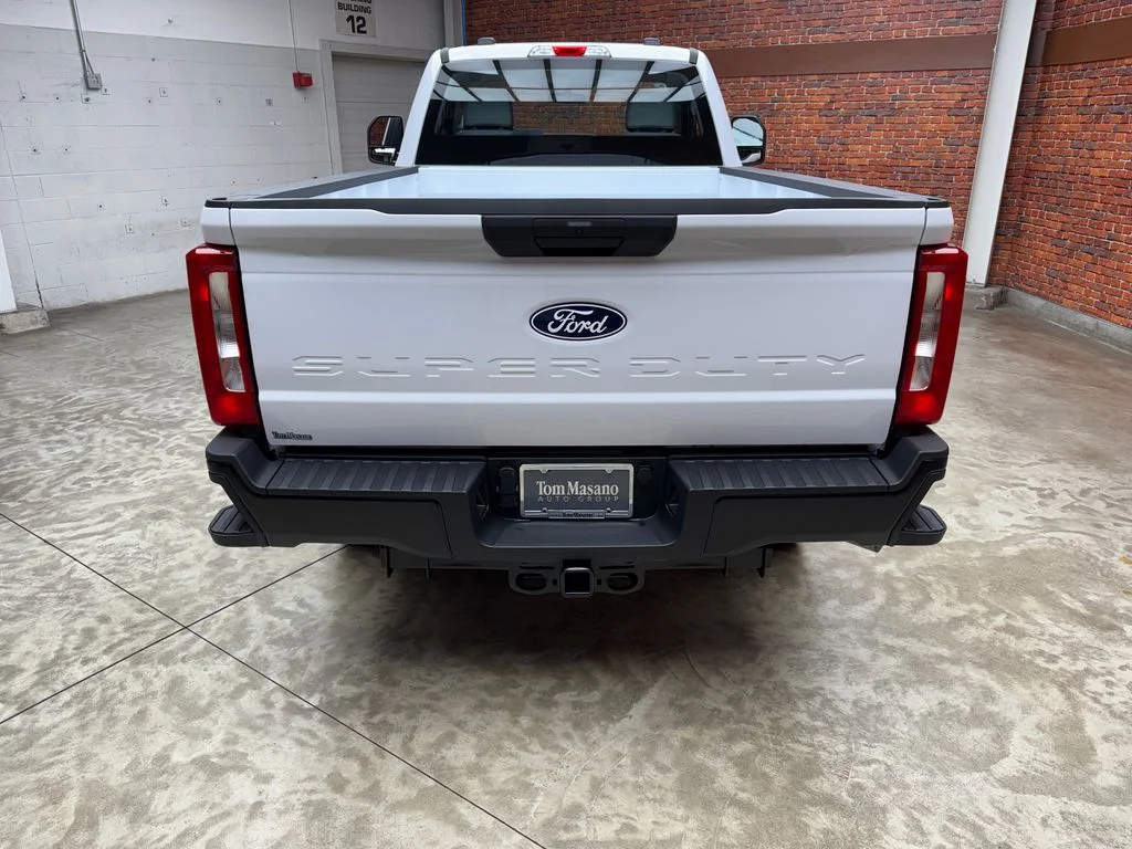 New 2027 Oxford White Ford F-250® XL image 4