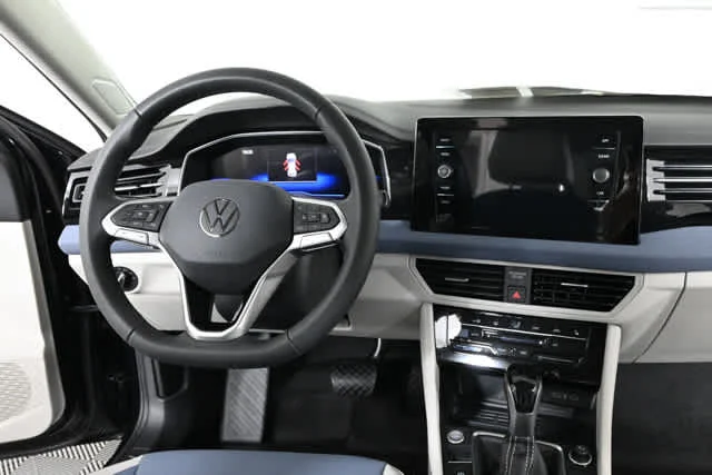 New 2026 Deep Black Pearl Volkswagen SE image 3