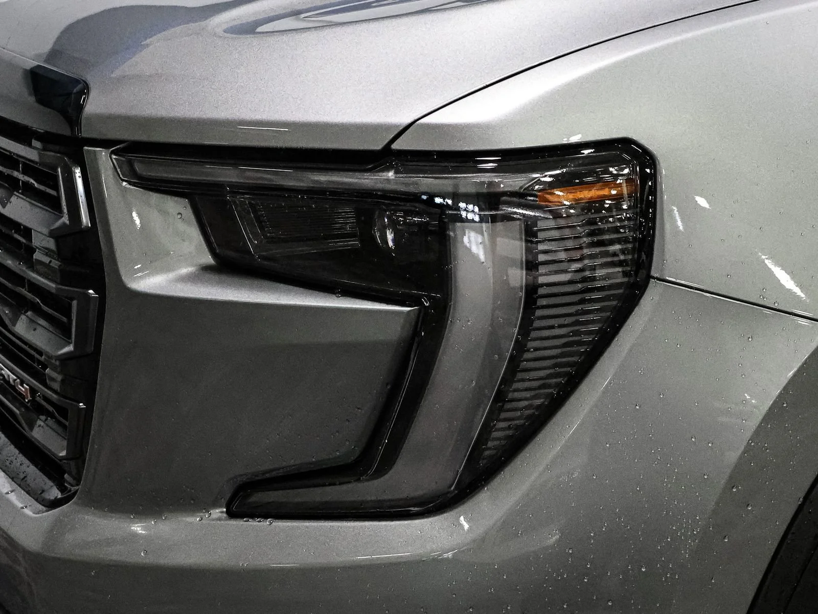 New 2026 Sterling Metallic GMC AT4 image 14