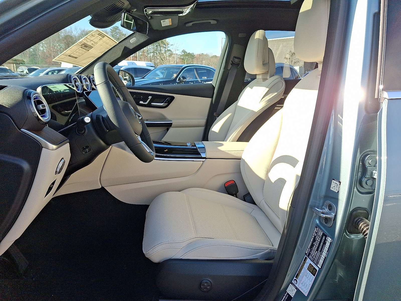 New 2026 Verde Silver Metallic Mercedes-Benz GLC 300 image 8