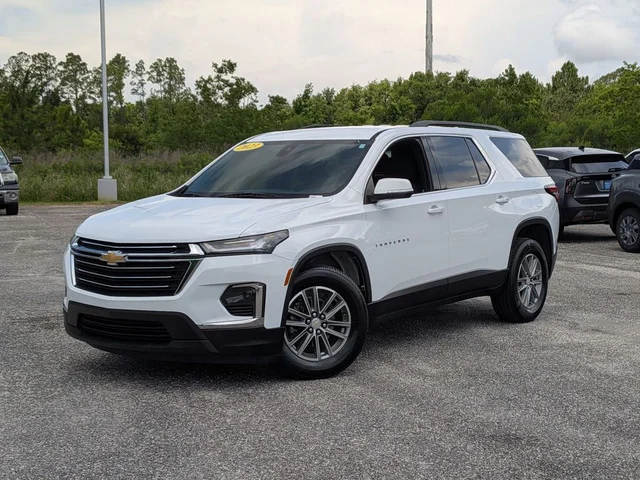 2023 Chevrolet Traverse LT