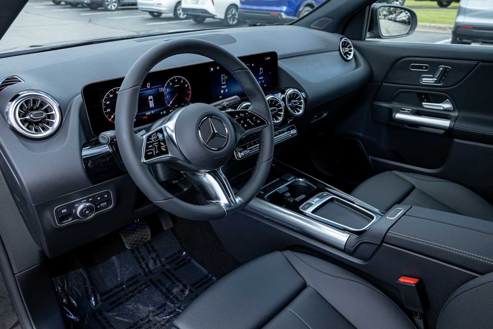 New 2026 Night Black Mercedes-Benz GLA 250 image 12
