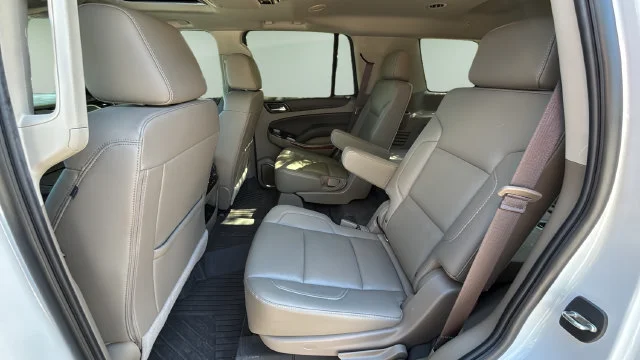 Used 2018 Beige Chevrolet Premier image 22