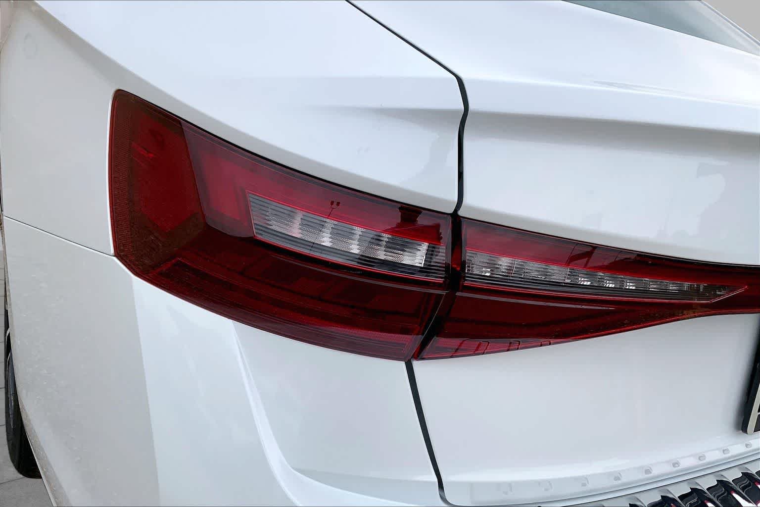 New 2026 Opal White Pearl Volkswagen SE image 14