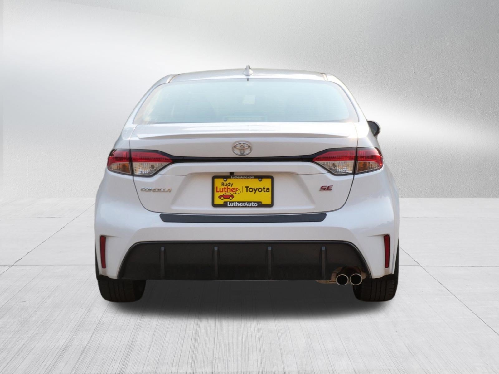 Certified Used 2023 Ice Cap Toyota SE image 7