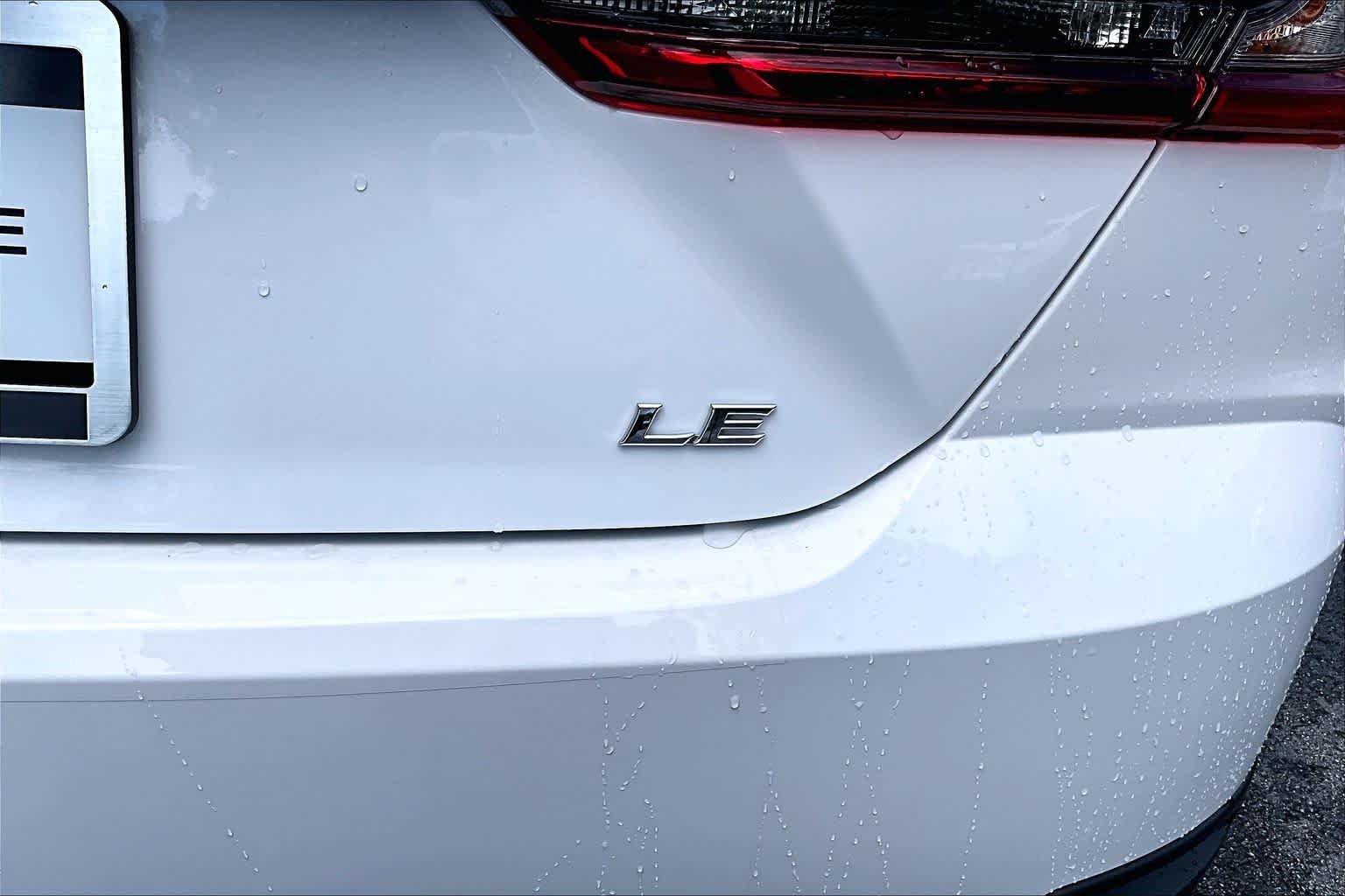Used 2026 Ice Cap Toyota LE image 10