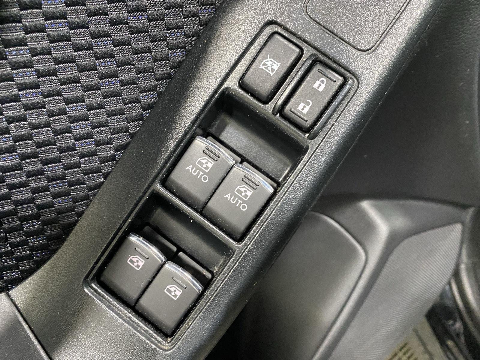 Used 2018 Crystal Black Silica Subaru Premium image 22