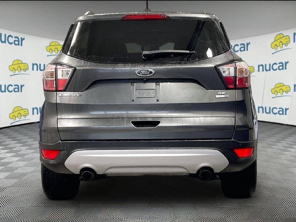Used 2017 Gray Ford SE image 5
