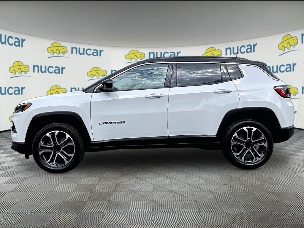 Used 2022 White Jeep Limited image 4
