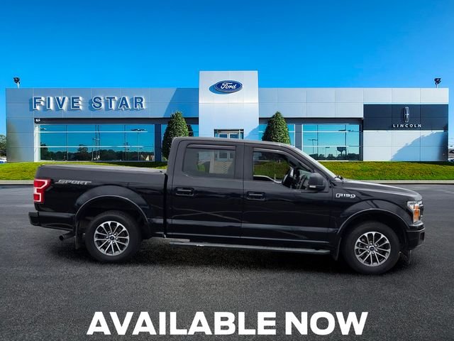 Used 2018 Shadow Black Ford XLT image 9