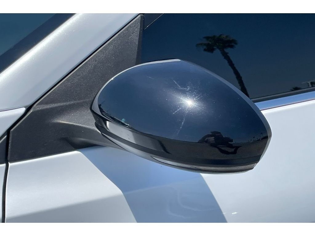 Used 2022 Aspen White TriCoat Pearl Nissan SR image 45
