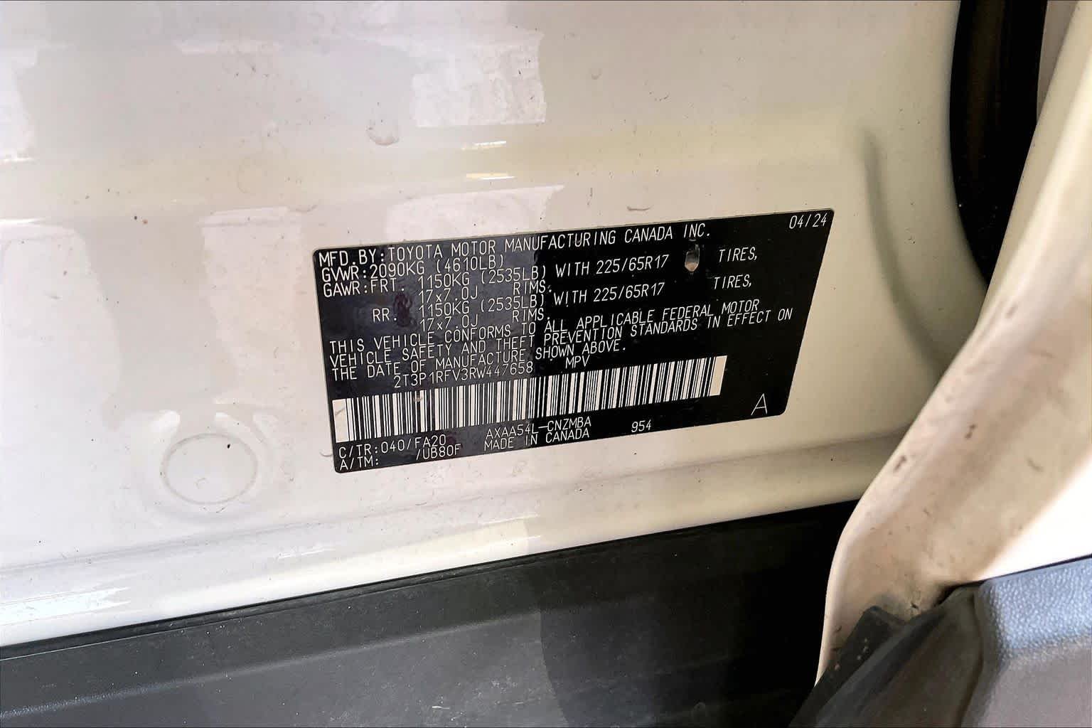 Used 2024 Ice Cap Toyota XLE image 35