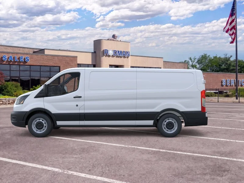 New 2025 Oxford White Ford Cargo Van image 32