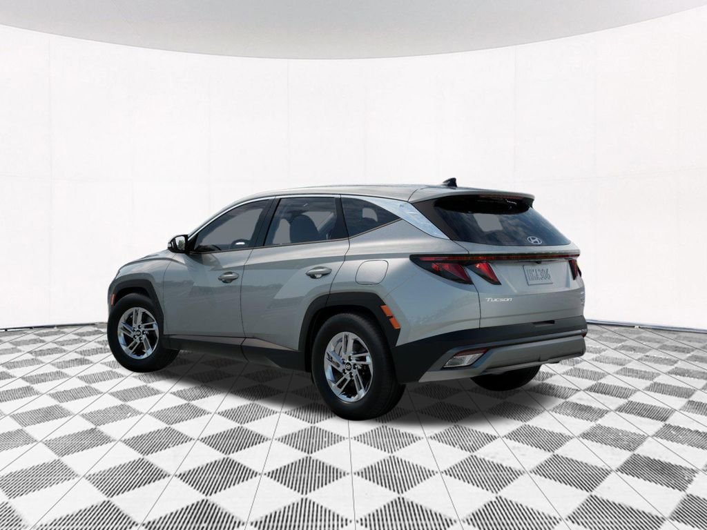 2026 Hyundai Tucson SE photo 4