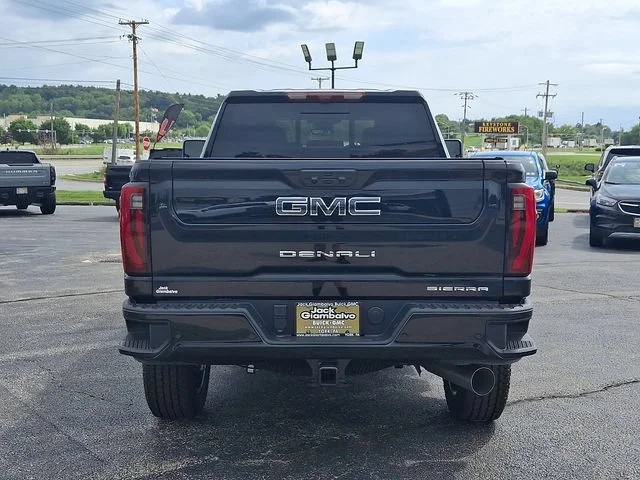 New 2026 Onyx Black GMC Denali Ultimate image 5