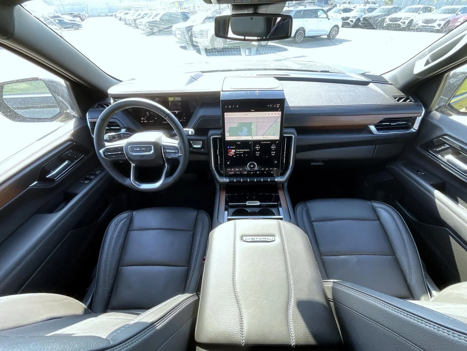 Used 2025 Black GMC Denali image 13