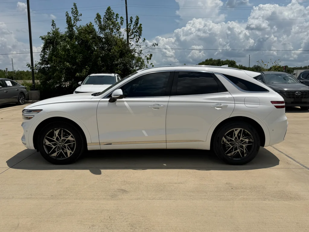 Used 2022 Alta White Genesis 2.5T image 2