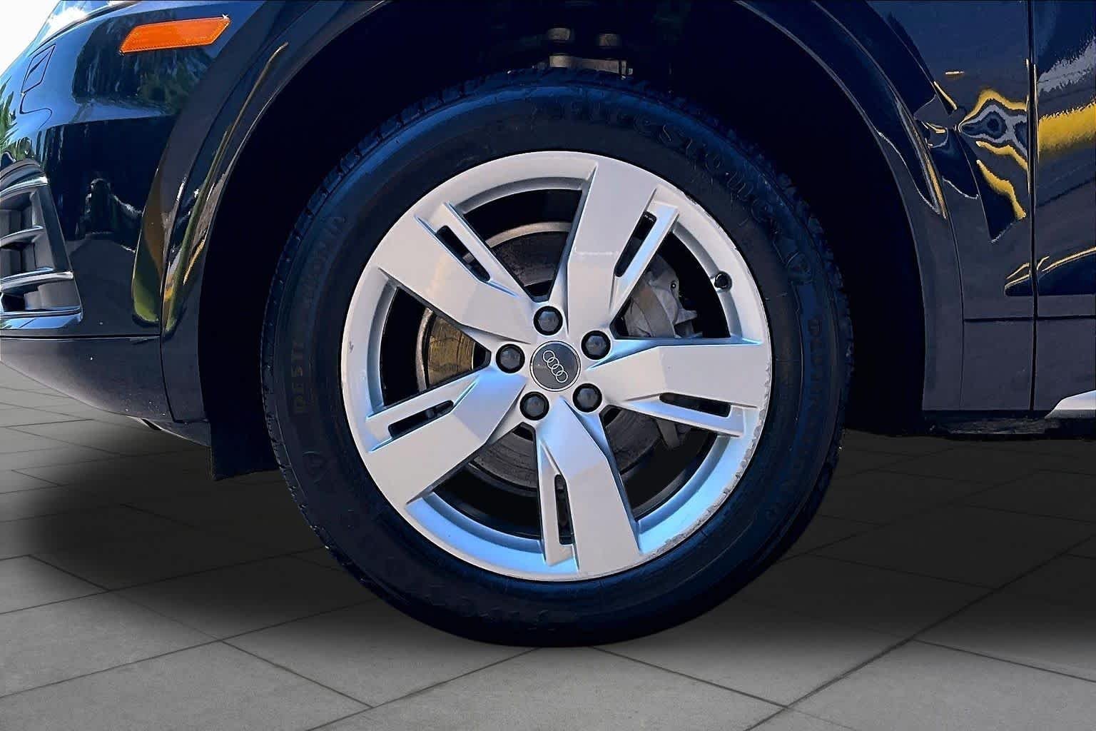 Used 2018 Moonlight Blue Metallic Audi Premium Plus image 11