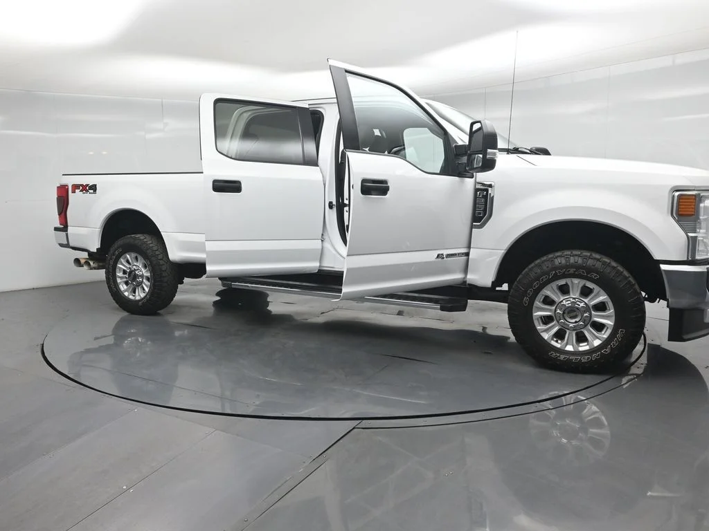 Certified Used 2021 White Ford XLT image 30