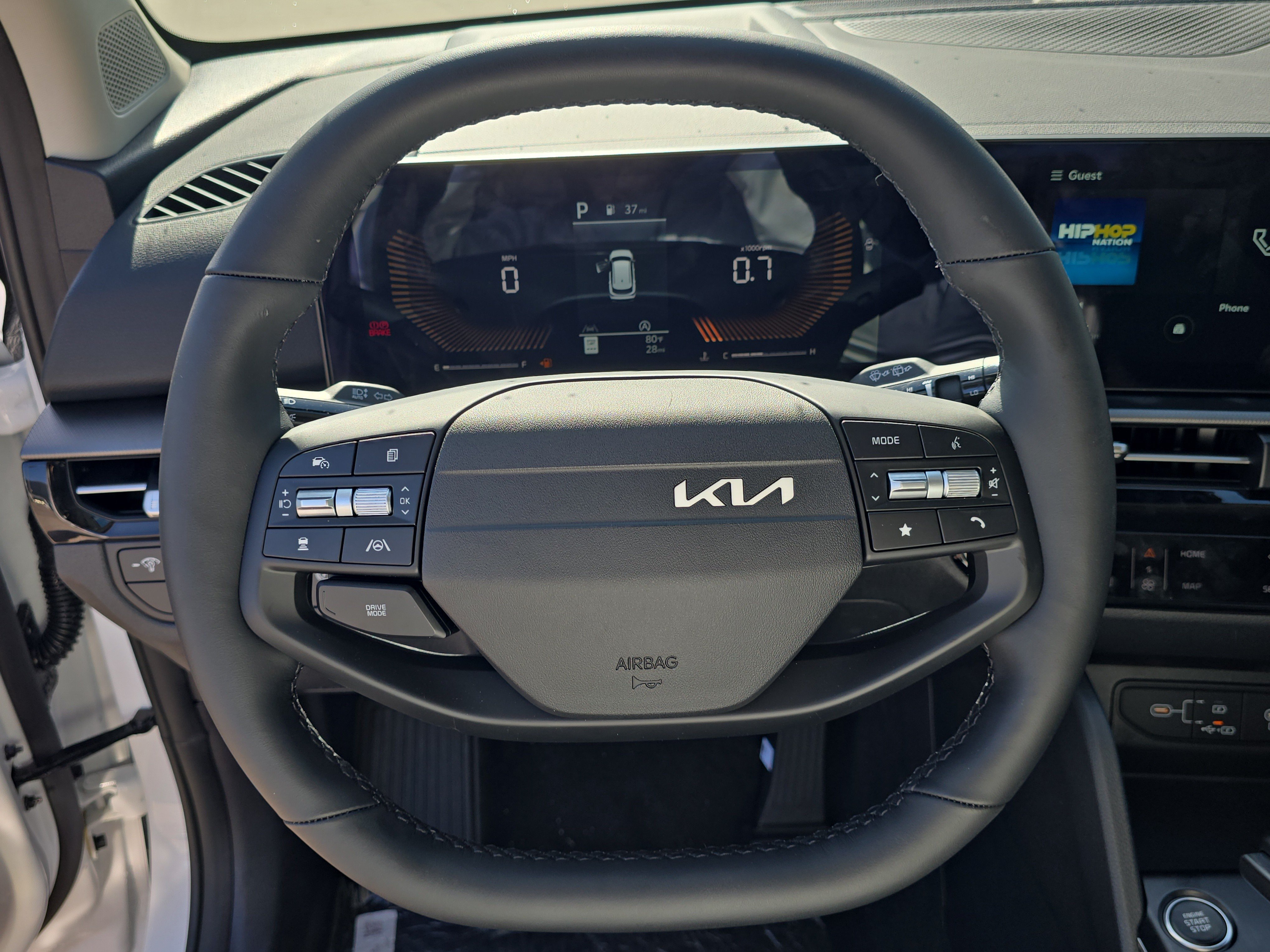 New 2026 Glacial White Kia LX image 28