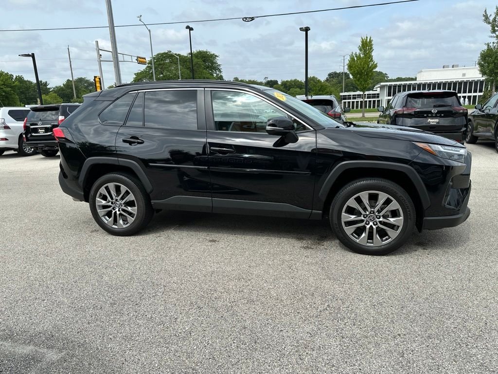 Used 2023 Black Toyota XLE Premium image 6