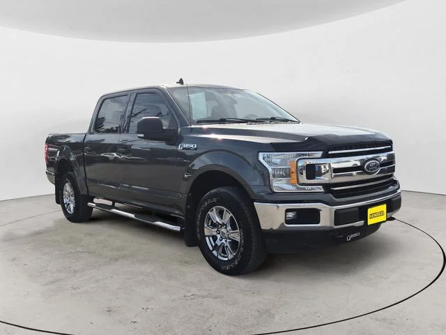 Used 2020 Gray Ford XLT image 3