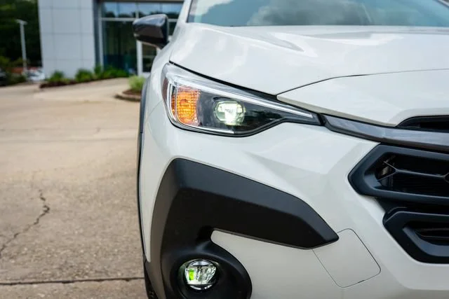 New 2026 Crystal White Pearl Subaru Premium image 20