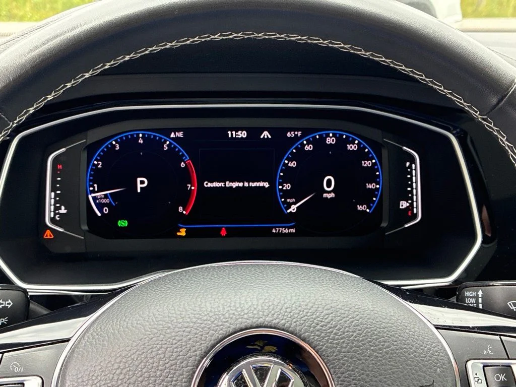 Used 2021 Black Volkswagen SEL Premium image 33