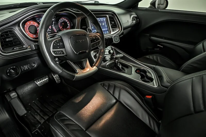 Used 2020 Granite Pearl Coat Dodge SRT Hellcat Redeye image 15