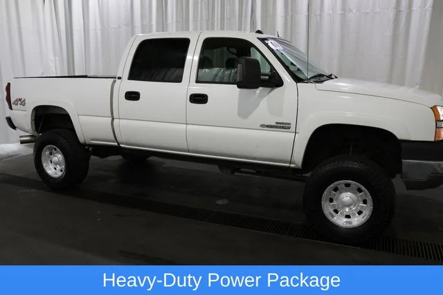 Used 2004 Chevrolet Silverado 2500HD LT with VIN 1GCHK23214F187774 for sale in Grants Pass, OR