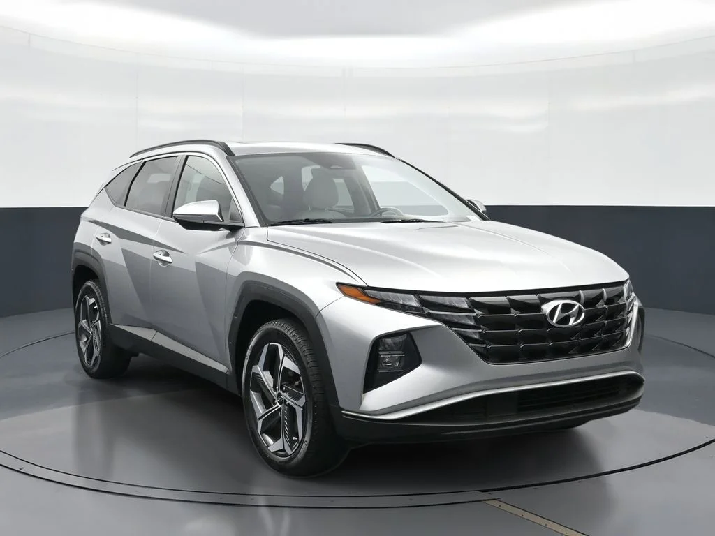 Certified Used 2023 Silver Hyundai SEL image 13