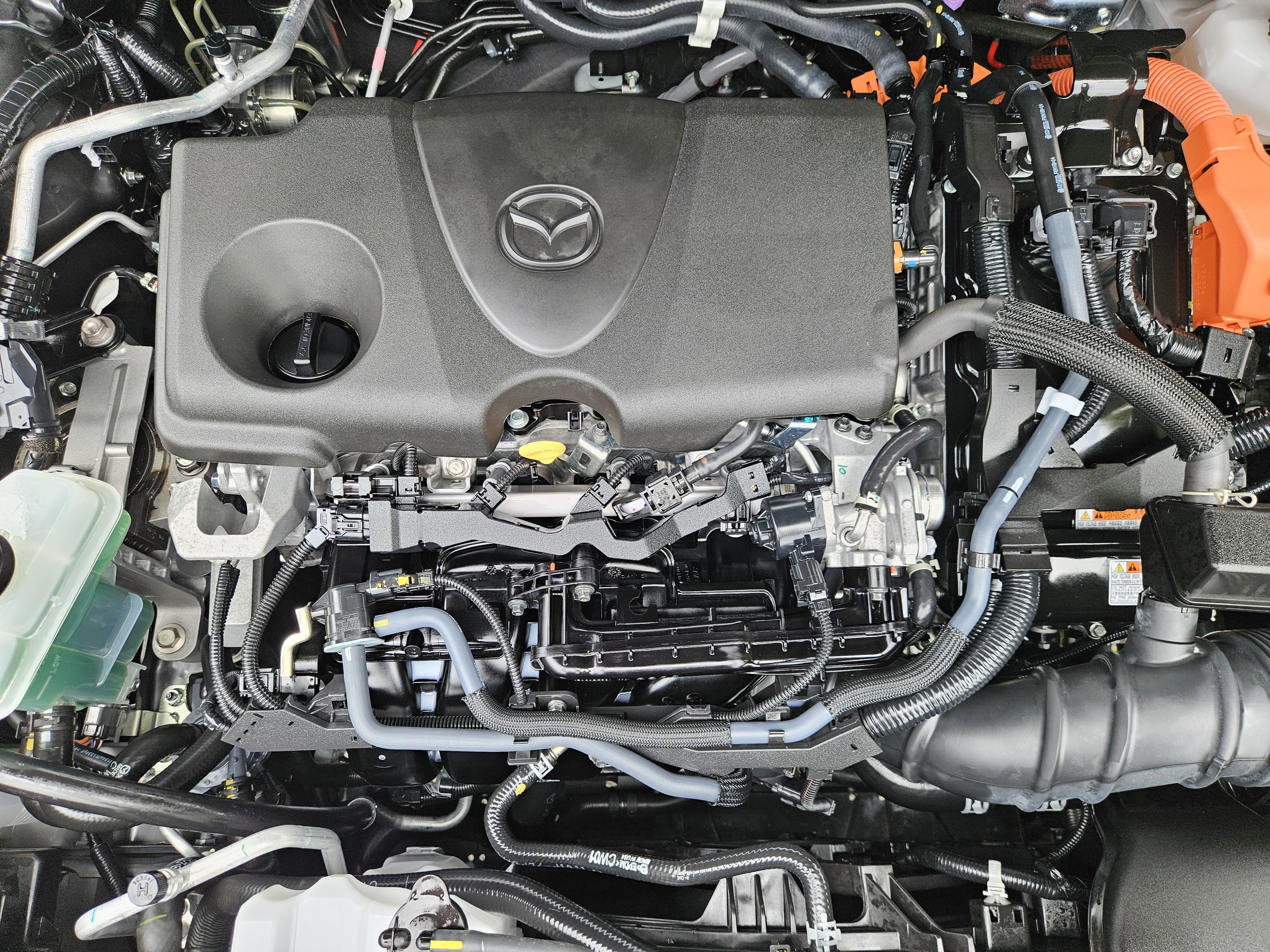 Used 2025  Mazda Preferred image 30