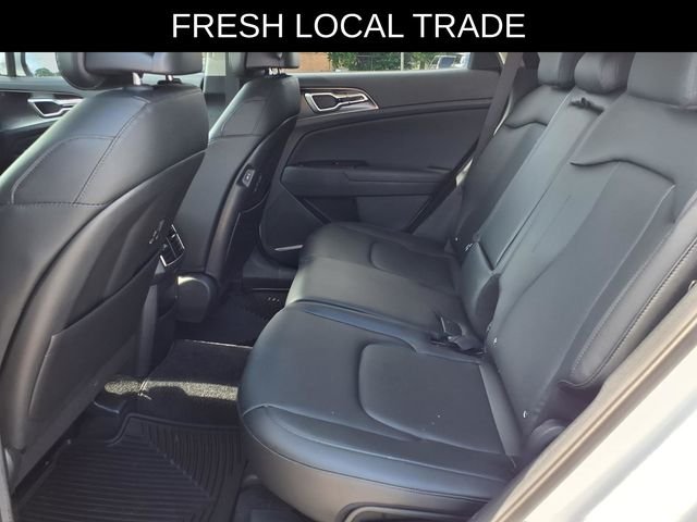 Used 2025 White Kia EX image 18