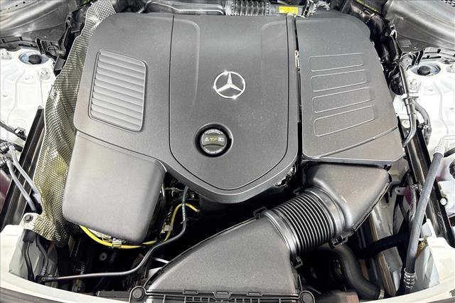 New 2026 Polar White Mercedes-Benz GLC 300 image 58