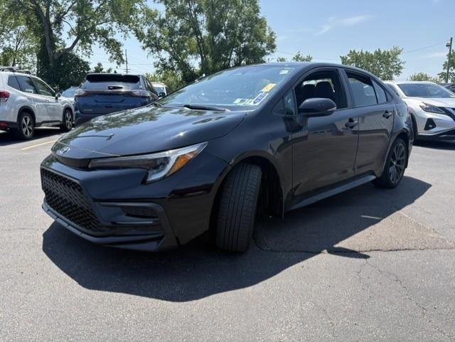 Used 2023 Midnight Black Metallic Toyota SE image 3