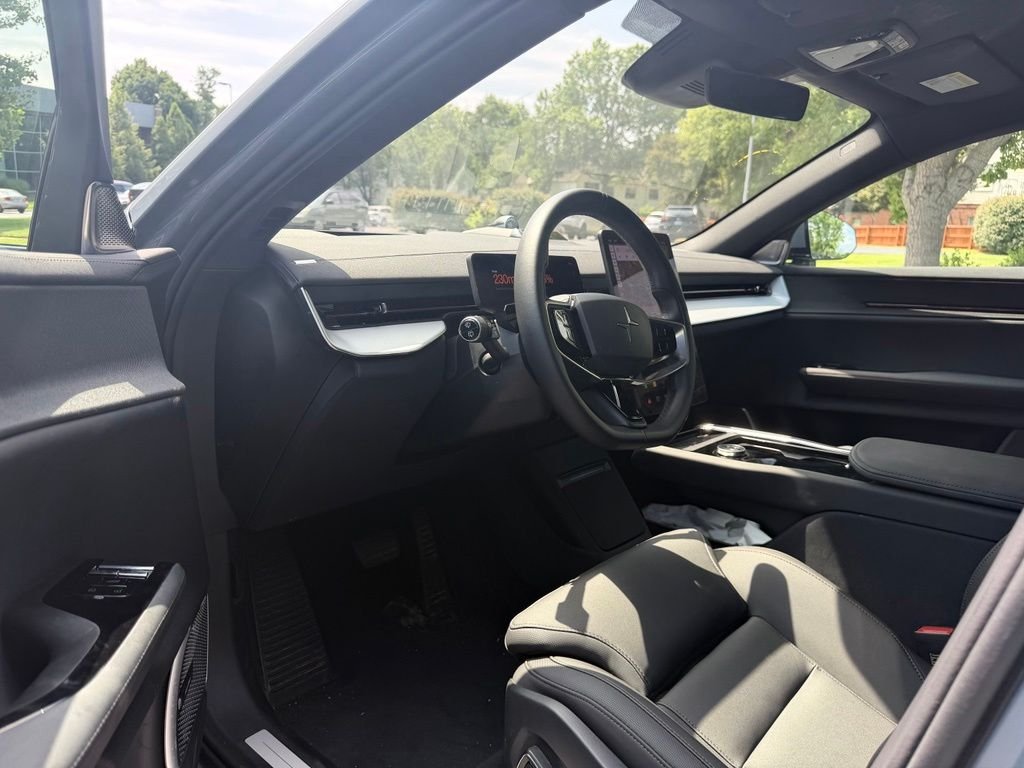 Used 2025  Polestar Long Range Dual Motor image 12