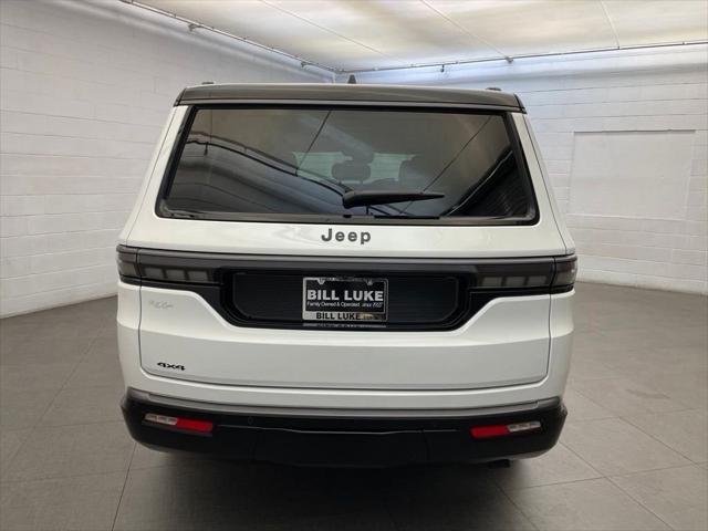 New 2026 Bright White Clearcoat Jeep Grand Wagoneer image 5