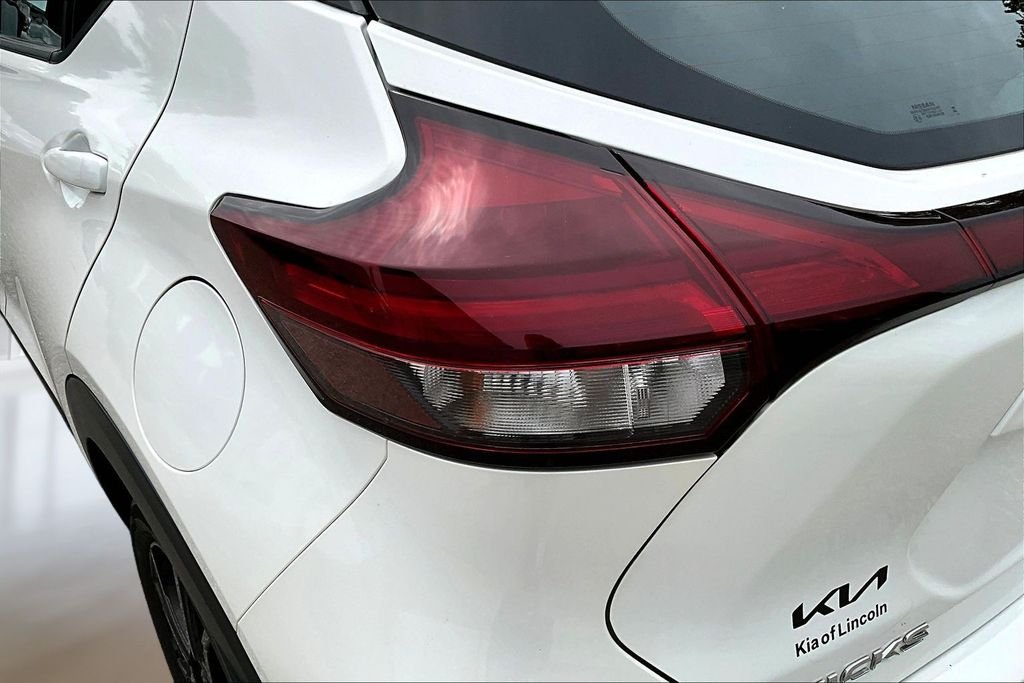 Used 2024 Aspen White Tricoat Nissan SR image 21