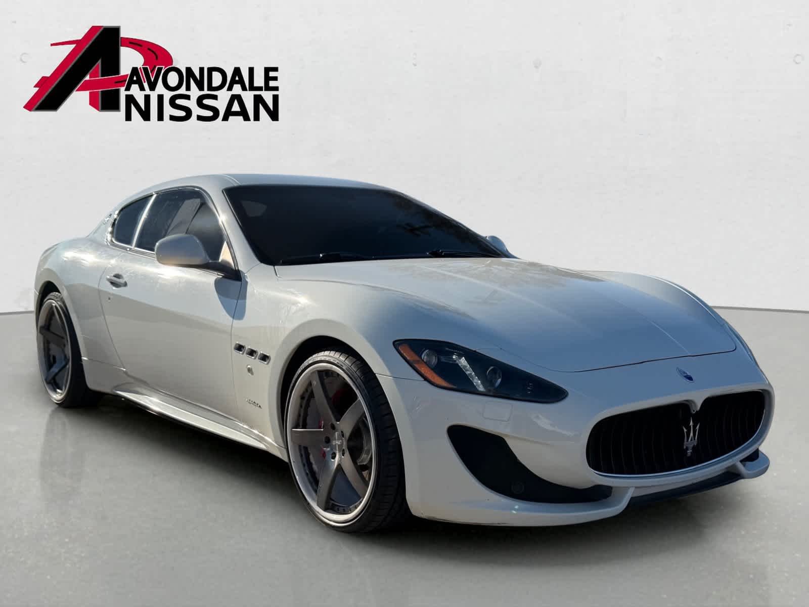 Used 2014 White Maserati Sport image 8