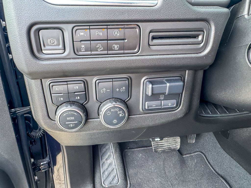 Used 2024 Midnight Blue Metallic Chevrolet Z71 image 29