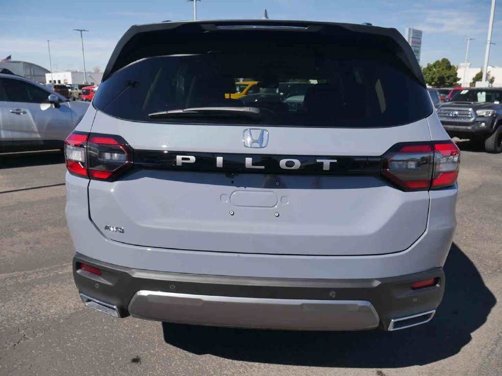 Used 2026  Honda EX-L image 18