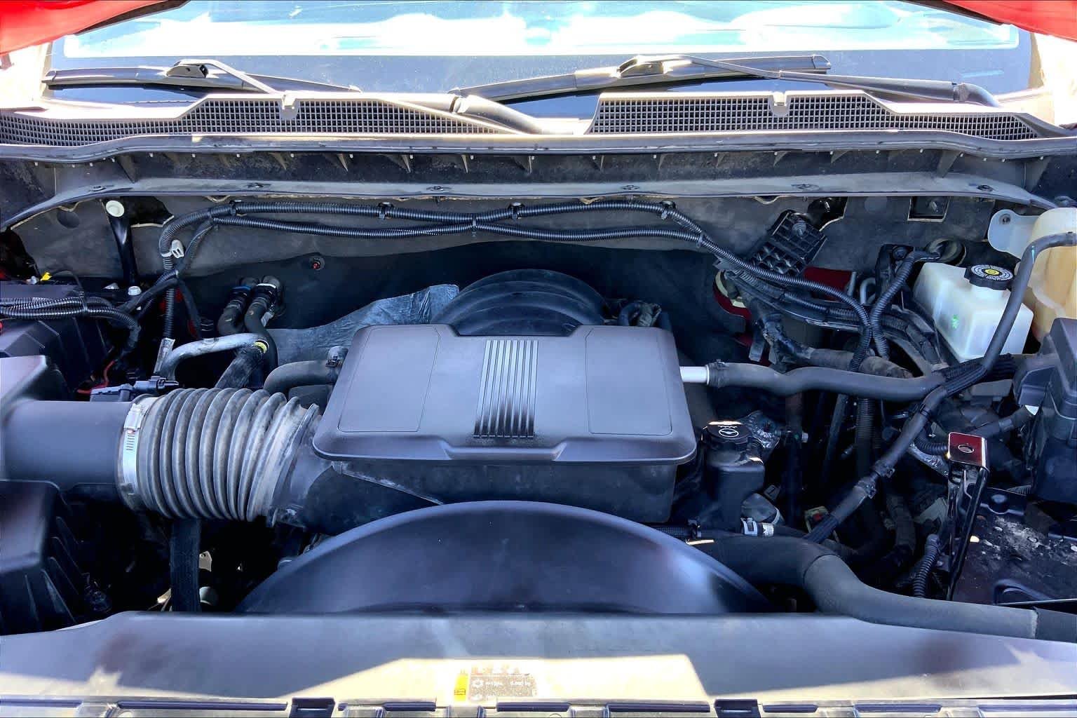 Used 2020 Red Hot Chevrolet LTZ image 28