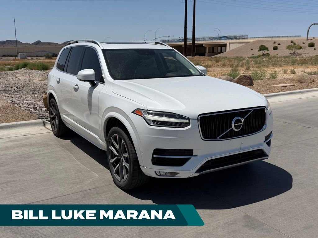 2018 Volvo XC90 T6 AWD Momentum's photo